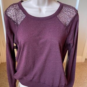 DEMOCRACY top size S fits M